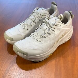 Altra Wild 3+ Neutral White/Beige Road Running Shoes